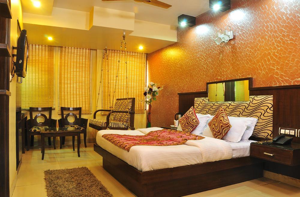 Hotel Shiv Dev International New Delhi Værelse billede